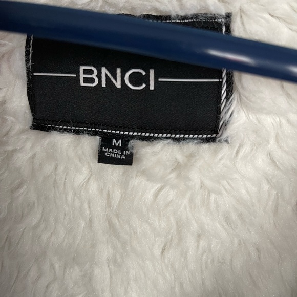 BNCI Camo Faux Fur Lined Hooded Coat Sz M - Picture 5 of 8